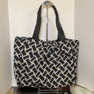 Diane Von Furstenberg x Target Geometric Print Nylon Tote Bag Blk OliveGreen Zip